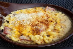 shawn o'donnell's american grill and irish pub food in a frying pan pet friendly restaurants in seattle